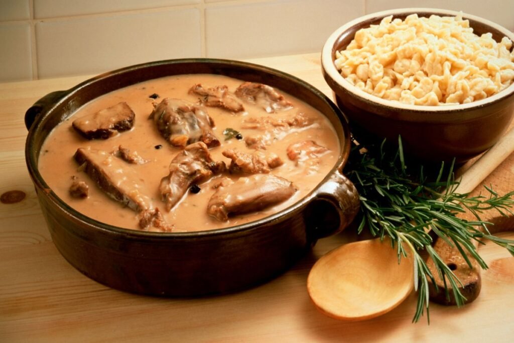 Hjortegryte med brunost